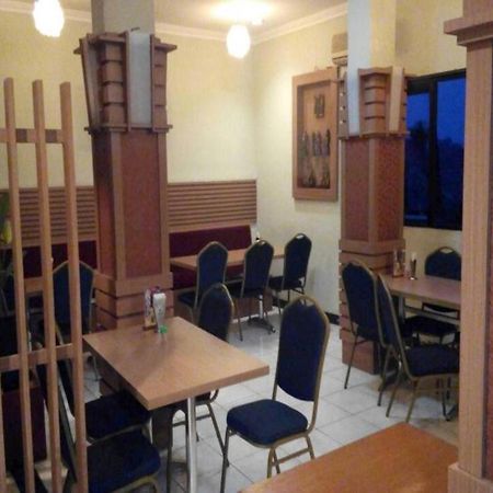בנדונג Hotel Cihampelas 1 מראה חיצוני תמונה