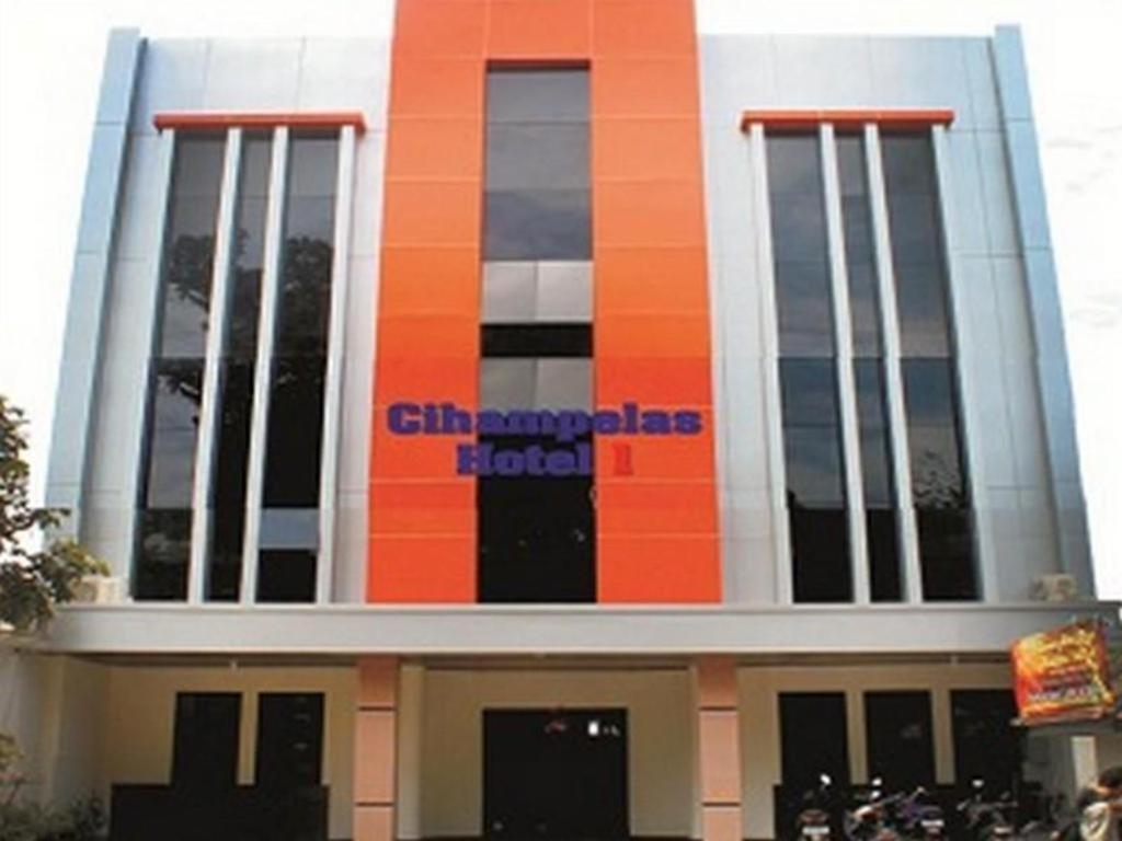 בנדונג Hotel Cihampelas 1 מראה חיצוני תמונה