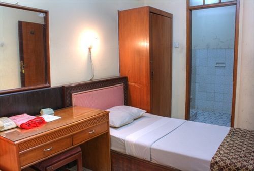 בנדונג Hotel Cihampelas 1 מראה חיצוני תמונה