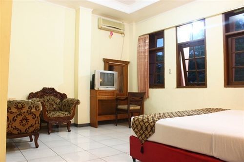 בנדונג Hotel Cihampelas 1 מראה חיצוני תמונה